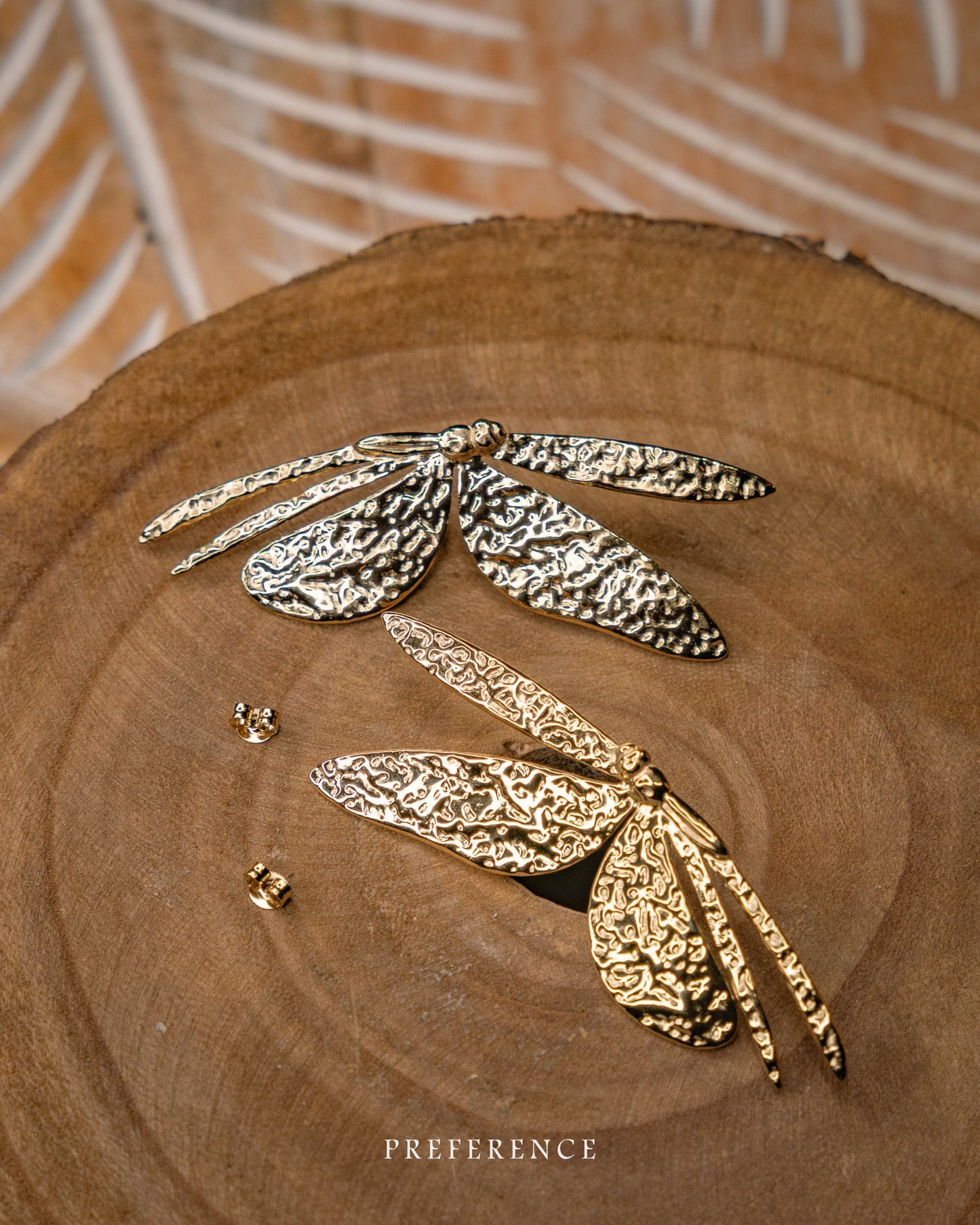 Divers boucles d'oreilles en acier inox.